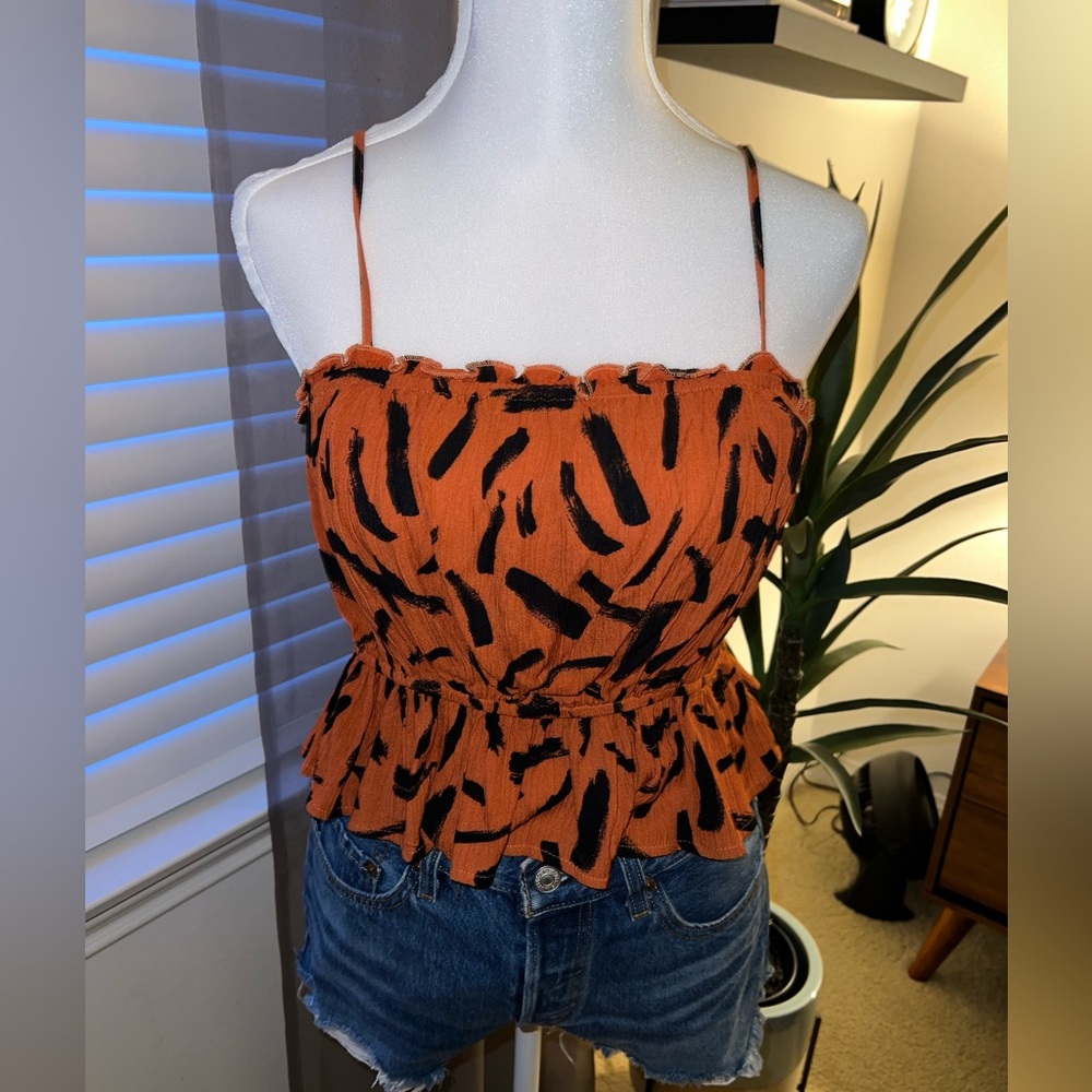 Adjustable, spaghetti strap crop top